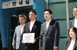 국힘, 李대통령 선거법 위반 혐의 고발…張 "중립의무 심각하게 위반"