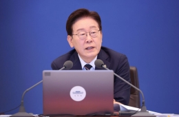 李대통령 "물가안정 없이 지속 발전 불가능"…2년차 속도전 예고