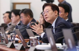 李总统：检方“不能陷入无误陷阱”……在野党反弹称“施压撤销起诉”