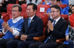 Exit Poll: Democratic Party Leads in 11 Regions, People Power Party in 1... Close Races in Busan, Daegu, Gangwon, and Jeonbuk (Update)