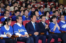 정청래 "전국적 민주당 승리 국민께 감사…서울 탈환 못해 아파"