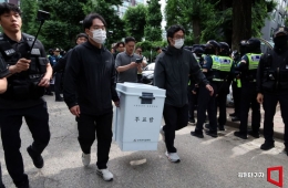 法院下令保全蚕室选票保管箱等证据