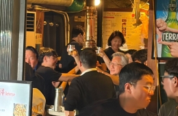 젠슨 황 '삼쏘 회동' 개시…·건배사는 '고 코리아! SK·LG·네이버'