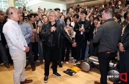 젠슨 황 "다음 물결은 피지컬 AI·모빌리티…지금은 현대차의 시간"