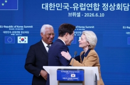 李대통령 "EU와 한반도 평화 협력…북핵 해결에 역할 당부"