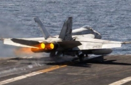 U.S. and Iran Clash for Second Consecutive Day... Defined as 'Negotiating with Bombs,' Not All-Out War (Comprehensive)