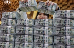 Korea's Foreign Exchange Reserves Rank 13th Globally... Down Four Places in Six Months
