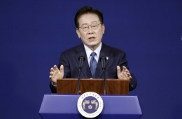李总统：“三星高带宽存储器强化忠清尖端产业地位……Lee Jae-yong的决断将引领飞跃”