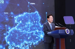 李总统：“岭南将不止于制造业第一，还将成为世界尖端制造业基地”