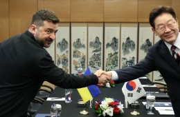 젤렌스키 "北포로 2명, 韓 보내"…정부, 사실상 확인