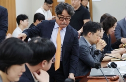 "노동계 1만1350원, 경영계 1만490원"…7차 수정안 제시