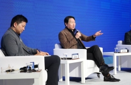 Chey Tae-won: "SK hynix Shares Will Trend Upward... Best to Simply Hold"