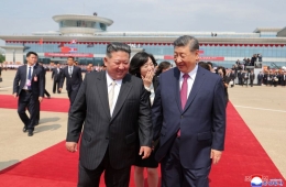 Kim Jong Un Crosses New Yalu River Bridge to Visit China... First Trip in 1 Year and 1 Month Since Attending China's Victory Day
