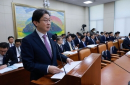 Lee Eokwon：“维持贷款总量监管，精准支持实际需求者”……否认政策因青瓦台指示而反复