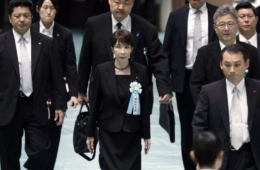 Government Condemns Japanese Politicians' Yasukuni Offerings and Visits as "Anachronistic Acts"