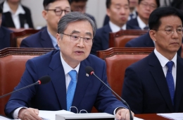 外交部长：“韩美同盟坚不可摧……缩短演习期限，与美方密切协商”