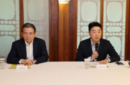 Kang Hunsik：“执政党若提出确保住宅用地方案，将积极研究”