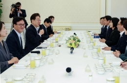 李 "당정청은 한몸"…김민석 "여당 지도부답게 일하겠다"