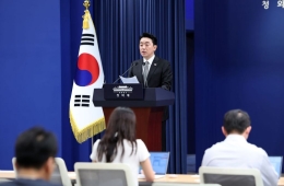 李, 경제부총리 이형일·법무 김승원·국방 강신철 등 6개부처 개각