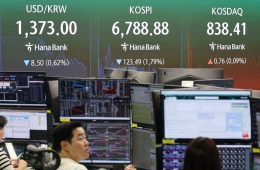  Semiconductor Stocks Cushion Downside Despite U.S. Market Decline... "Korea Expected to Start Weak, Finish Strong"
