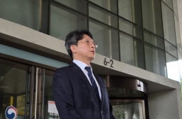 홍지선 국토장관 후보자 첫 출근…"지방정부 경험 살려 서울시와 협의할 것"