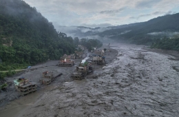 Nepal Flood Death Toll Surpasses 800 as All-Out Efforts Continue to Find the Missing