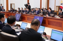 '9억 축소 철회' 등 세법 개정안 확정…주가누르기는 빠져