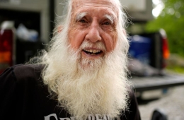 Walked 3,500 km in 359 Days... Oldest Thru-Hiker Record Reclaimed at 91