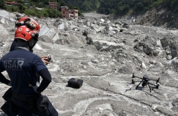 Korean Disaster Relief Team and Equipment to Return from Nepal...Second Team to Be Dispatched