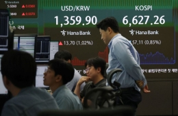 美금리 우려·고유가에 원화 약세…원·달러 환율, 장중 1360원대