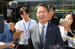 김승원 측, '추가 의혹' 탄원서 보도 반박…"청와대 연락 없었다"