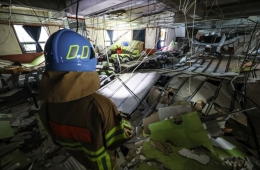 Ceiling Collapses at Daegu Supermarket... Fire Authorities: "Rescue Operations Underway"