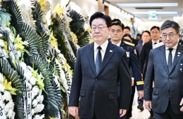 李대통령, 부천화재 순직 소방대원 조문…"희생 영원히 기억할 것"