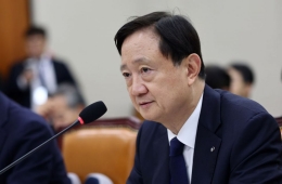 After String of Overseas Financial Accidents, Lee Chanjin: "Prevention Systems Are Weak... Headquarters Oversight Must Be Strengthened"