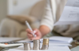 "Everyone else is retiring"... People who say they'll work until 74: What's going on?  1