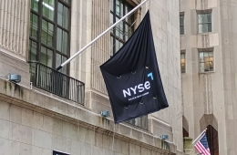 Fed 금리 동결에 소폭 상승 마감…반도체주 강세 