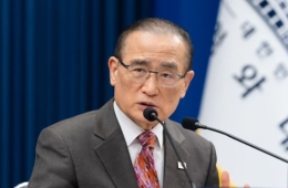 '한미 정보협력 제약' 인정한 靑…"안보협상도 '홀드' 상태" 