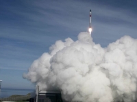 스페이스X 대신 투자할 우주 로켓 기업이 있다?