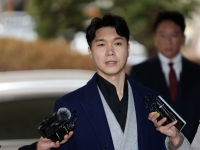 '출연료 횡령' 박수홍 친형 부부, 징역 3년6개월 불복 대법원에 상고