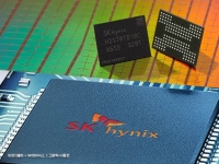 SK하이닉스 '80만닉스' 찍었다…삼성전자와 나란히 사상 최고가