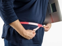 "일 많이 할수록 살찐다?"…주4일제 논쟁 불붙인 연구
