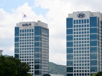 [주末머니]차 더 팔아도 웃기 어렵다…현대·기아가 내년을 보는 이유