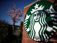 "영수증에 찍힌 가격 보고 충격"…스타벅스·맥도날드 안 가는 미국인들