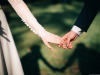 "결혼했지만 사랑·성관계는 없다"…'우정결혼' 찾는 日 30대 고학력자들