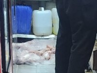"생닭을 바닥에" 유명 치킨 프랜차이즈 위생상태 충격