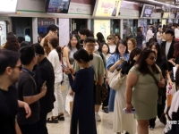 "마음이 불안하다" 한국인 정신건강 '세계 최하위권'…18개국 중 17위