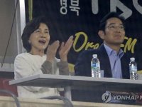 삼성 9년만에 KS갔지만…이재용은 야구보다 경영 구상