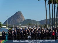 G20서 바이든 빠진 단체사진…시진핑은 정중앙