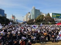 창원서 대통령 탄핵 반대 집회 “영장 체포 불법, 탄핵 무효해야”