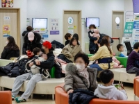 학교 다녀오더니 갑자기 열나고 '콜록콜록'…일주일 새 2배 폭증한 독감 환자
